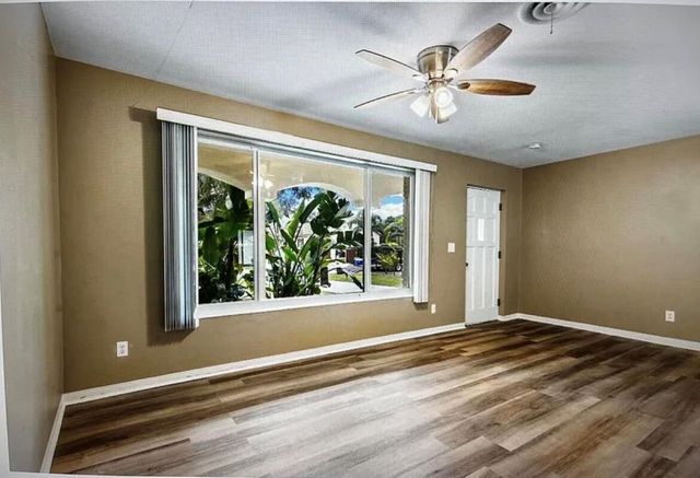515 Cypress Road, Vero Beach, FL 32963