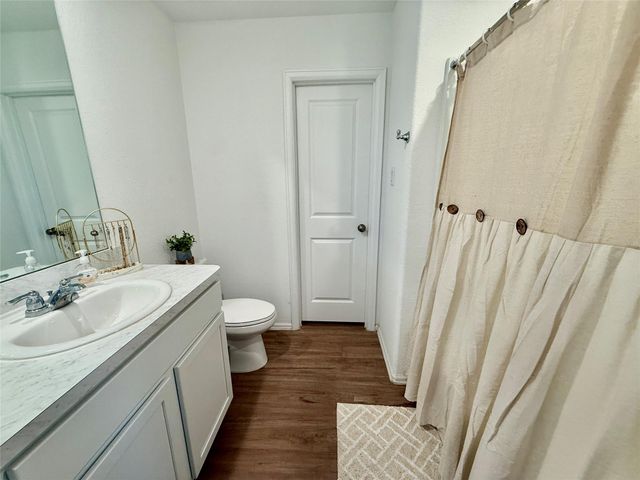 216 Bennett Loop, Angleton, TX 77515