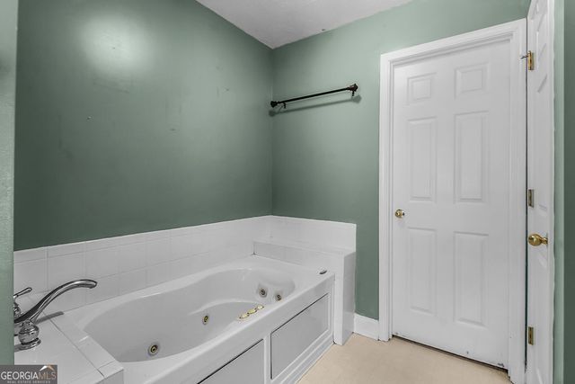 1713 Muirfield Drive, Statesboro, GA 30458