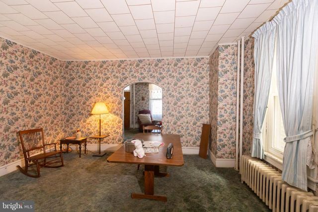 1757 W NORWEGIAN ST, Pottsville, PA 17901