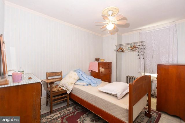 1757 W NORWEGIAN ST, Pottsville, PA 17901