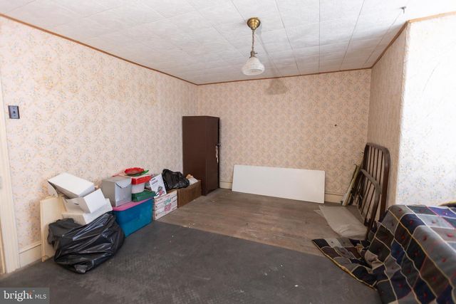 1757 W NORWEGIAN ST, Pottsville, PA 17901