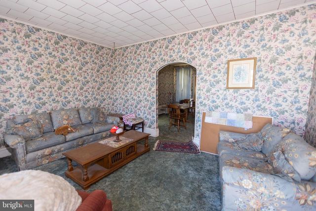 1757 W NORWEGIAN ST, Pottsville, PA 17901