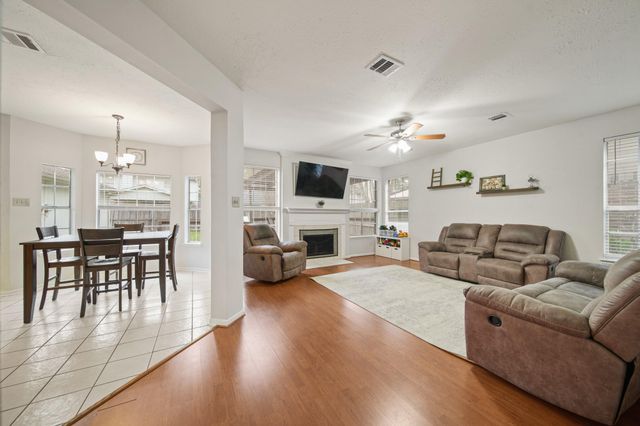 16114 Kintyre Point Road, Houston, TX 77095