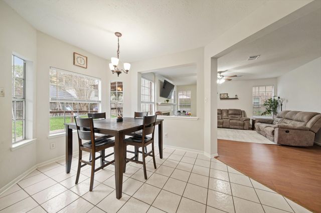 16114 Kintyre Point Road, Houston, TX 77095