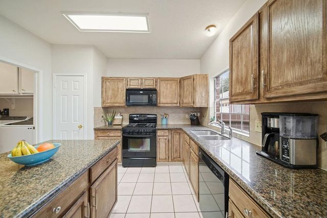 16114 Kintyre Point Road, Houston, TX 77095