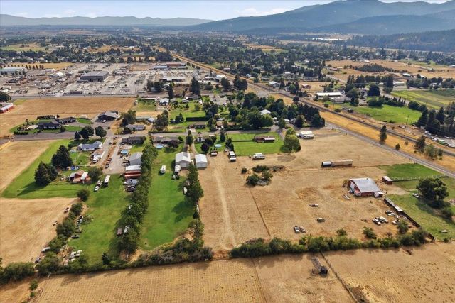 5105 N Glenarvon Rd, Otis Orchards, WA 99027