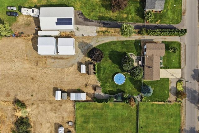 5105 N Glenarvon Rd, Otis Orchards, WA 99027