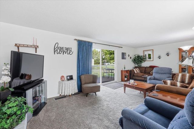5105 N Glenarvon Rd, Otis Orchards, WA 99027