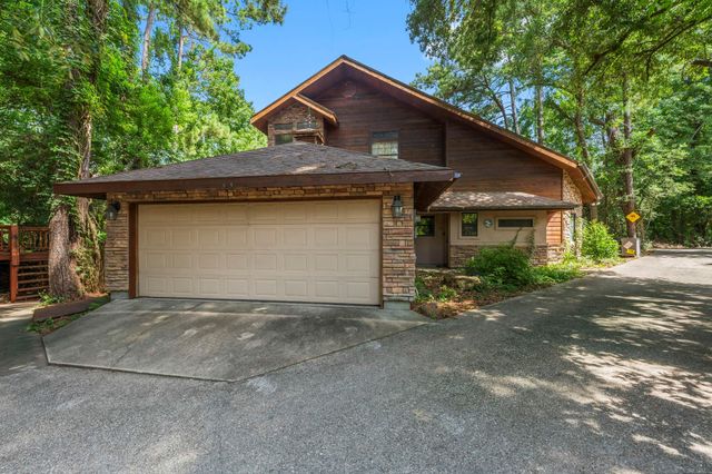 426 Nursery Road, The Woodlands, TX 77380