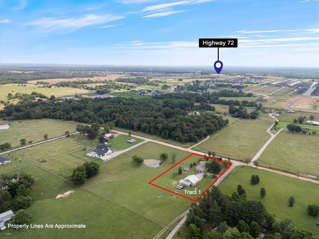 10895 Keller Road, Centerton, AR 72719