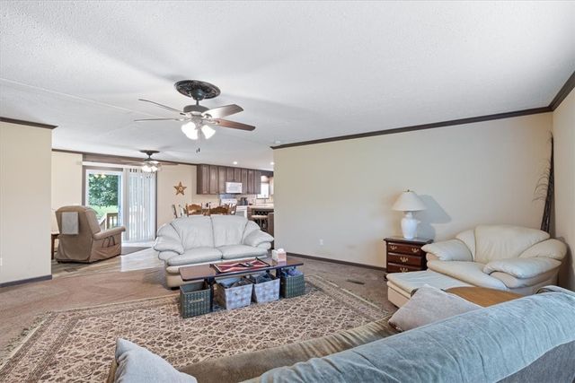 10895 Keller Road, Centerton, AR 72719