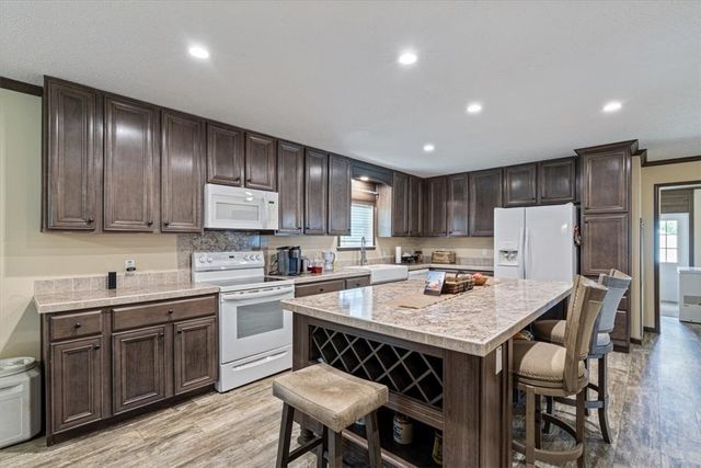 10895 Keller Road, Centerton, AR 72719