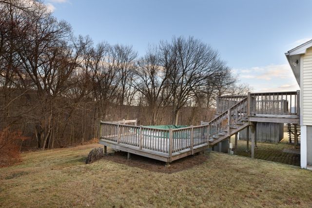 29 Manor Road, Auburn, MA 01501