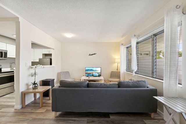 1450 NE 170th Street 114, North Miami Beach, FL 33162