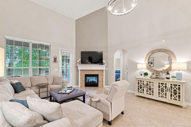 15243 Scenic Woodland Drive, Conroe, TX 77384