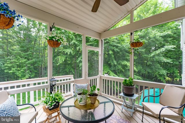 68 COAKLEY LN, Fredericksburg, VA 22406