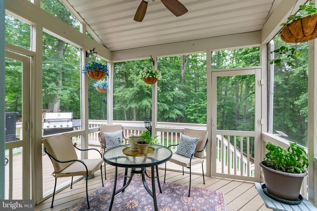 68 COAKLEY LN, Fredericksburg, VA 22406