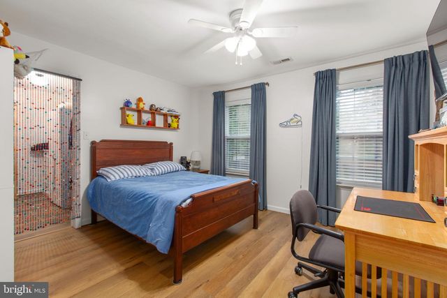 68 COAKLEY LN, Fredericksburg, VA 22406