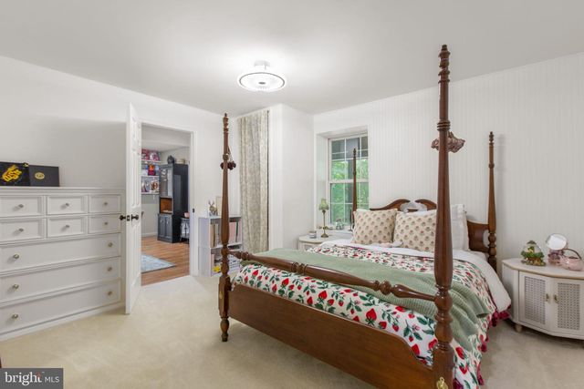 68 COAKLEY LN, Fredericksburg, VA 22406