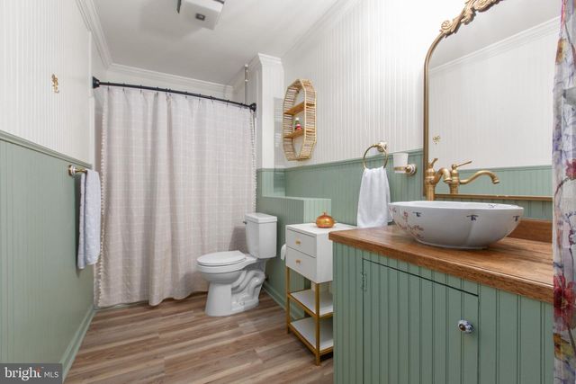 68 COAKLEY LN, Fredericksburg, VA 22406