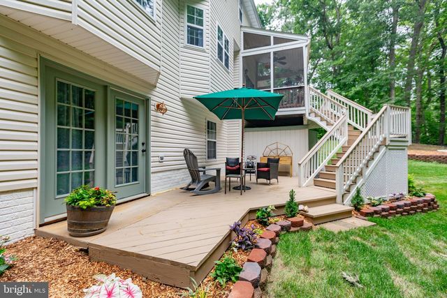 68 COAKLEY LN, Fredericksburg, VA 22406
