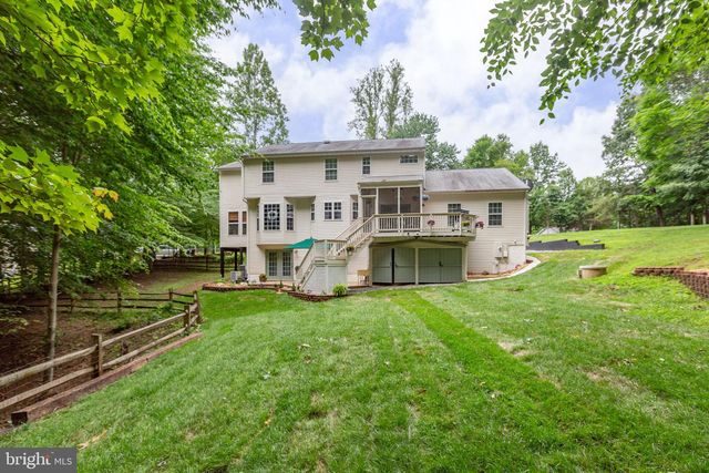 68 COAKLEY LN, Fredericksburg, VA 22406