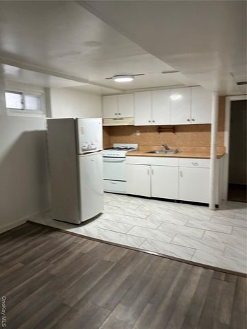 8918 182nd Place, Hollis, NY 11423