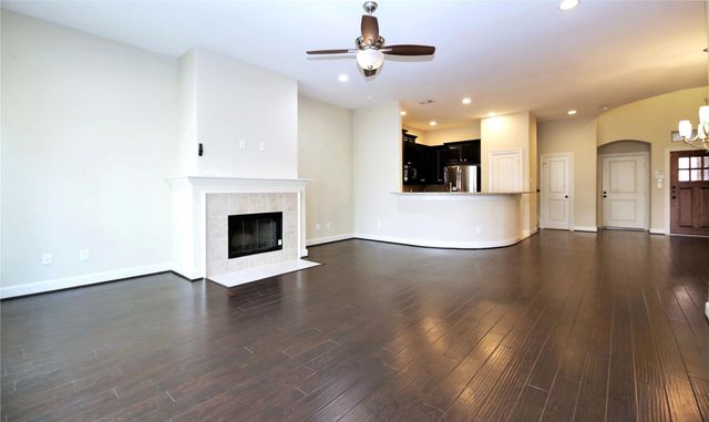 5163 Oasis Park, Houston, TX 77021