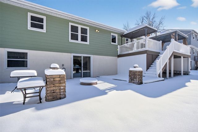 1956 Trinity Lane, Jackson, MI 49201