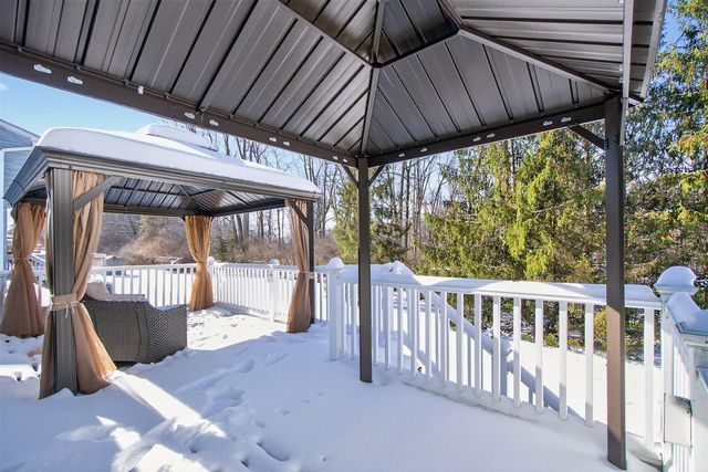 1956 Trinity Lane, Jackson, MI 49201