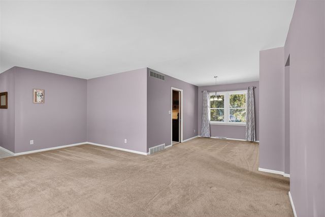 1956 Trinity Lane, Jackson, MI 49201