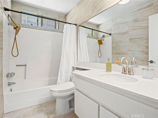 510 La Costa, Banning, CA 92220