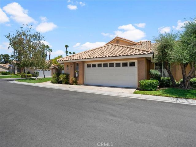 510 La Costa, Banning, CA 92220