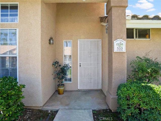 510 La Costa, Banning, CA 92220