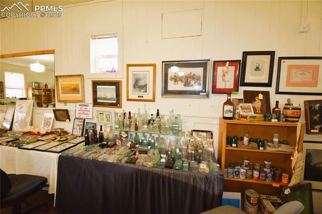 117 S Petroleum Avenue, Florence, CO 81226