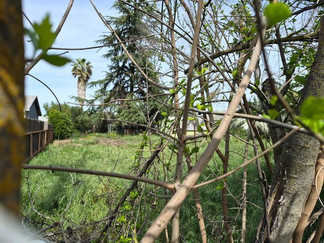 2085 Cabot Ave, Merced, CA 95348