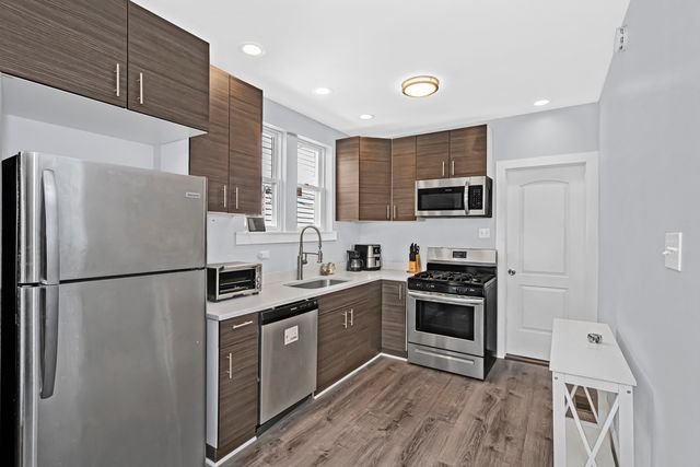 9105 S Racine Avenue, Chicago, IL 60620