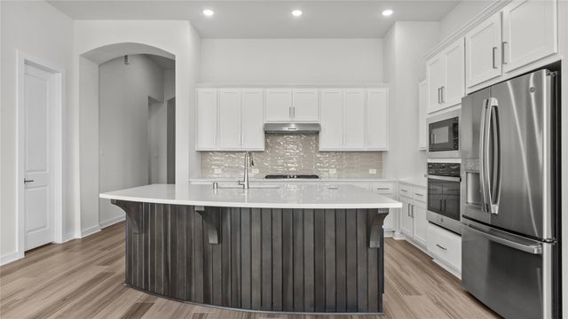 945 Terlingua Creek Drive, Conroe, TX 77304