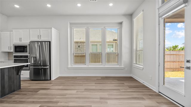 945 Terlingua Creek Drive, Conroe, TX 77304