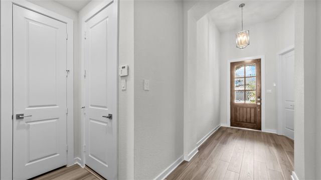 945 Terlingua Creek Drive, Conroe, TX 77304