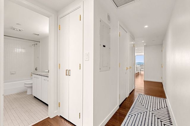 975 Memorial Drive 908, Cambridge, MA 02138