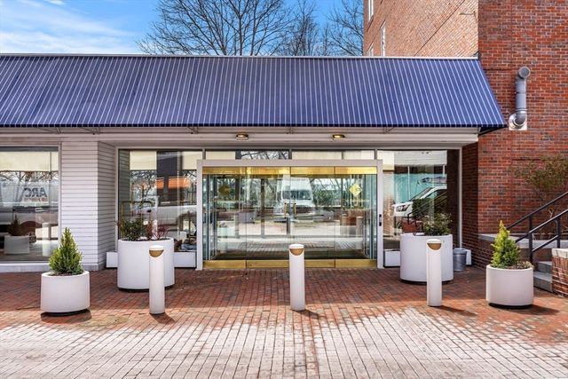 975 Memorial Drive 908, Cambridge, MA 02138