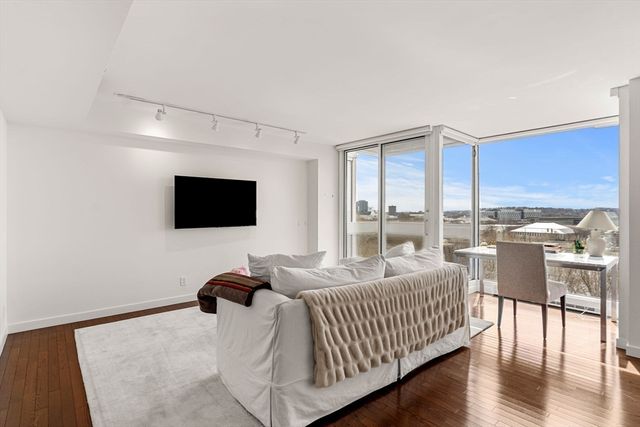 975 Memorial Drive 908, Cambridge, MA 02138