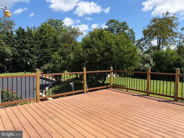 3150 APPLE PIE RIDGE RD, Winchester, VA 22603