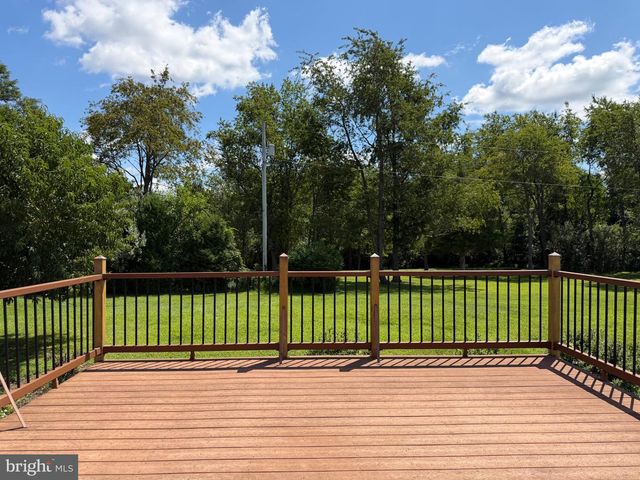 3150 APPLE PIE RIDGE RD, Winchester, VA 22603