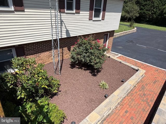 3150 APPLE PIE RIDGE RD, Winchester, VA 22603