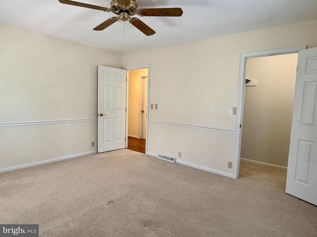 3150 APPLE PIE RIDGE RD, Winchester, VA 22603