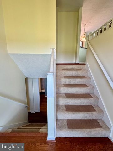 3150 APPLE PIE RIDGE RD, Winchester, VA 22603