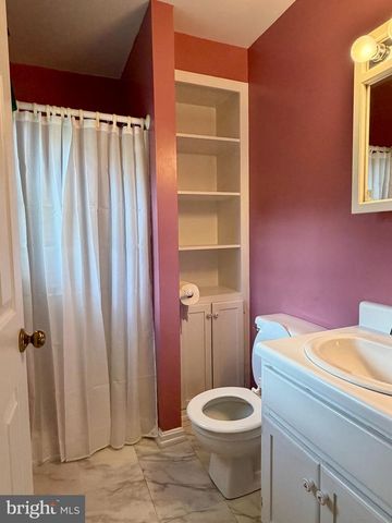 3150 APPLE PIE RIDGE RD, Winchester, VA 22603